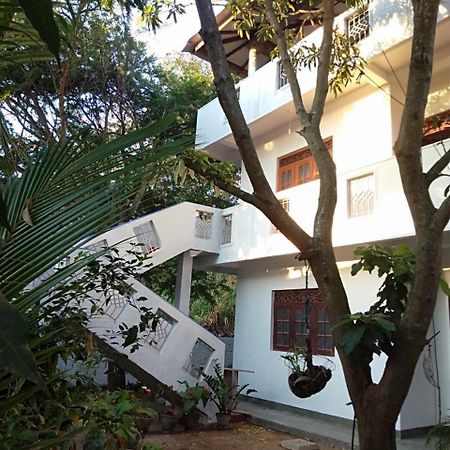 Appartement Seagull'S Nest à Tangalle Extérieur photo